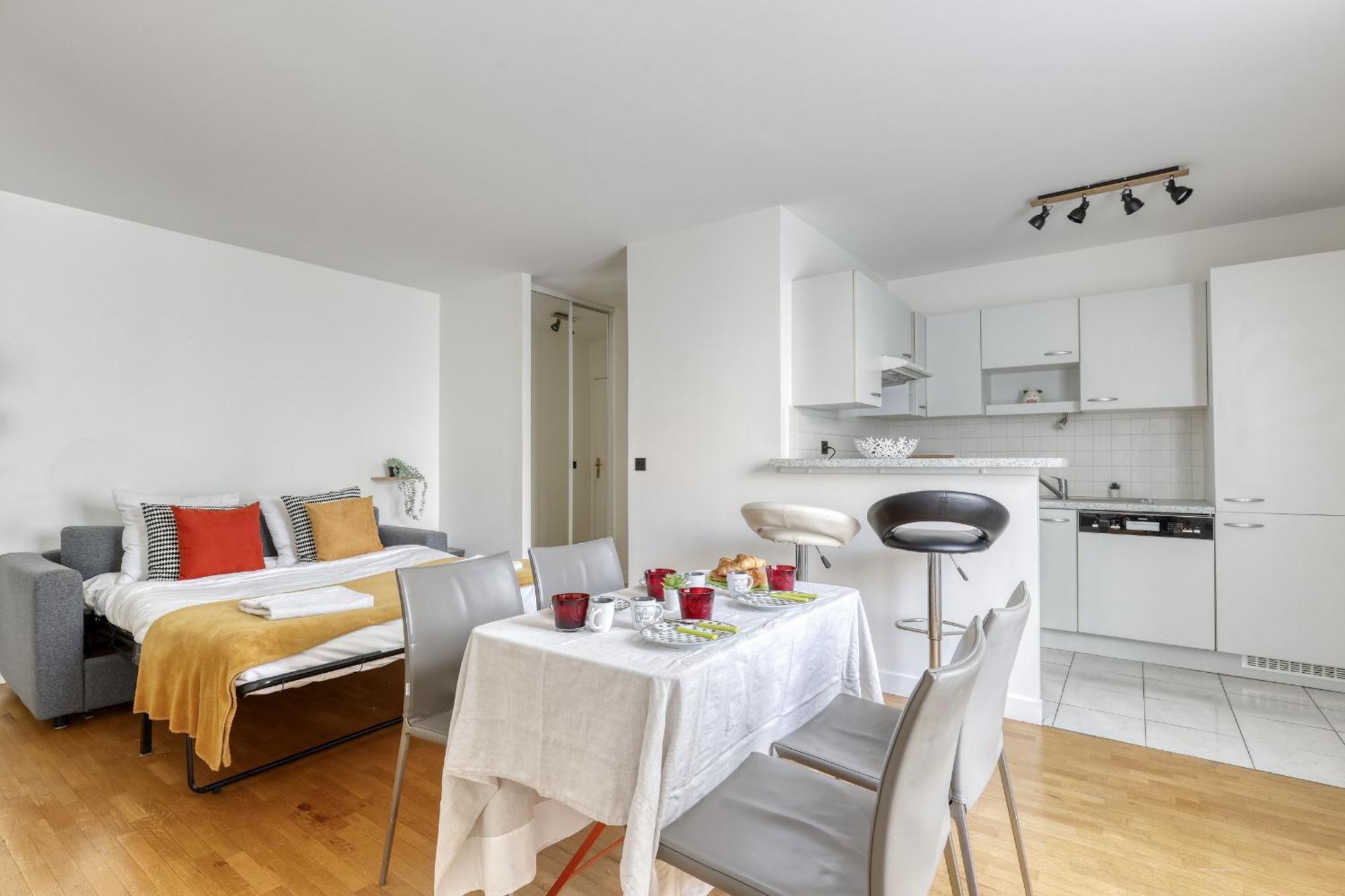 Perfect, And Quite 1 Bedroom Hq - 14 Apartment *