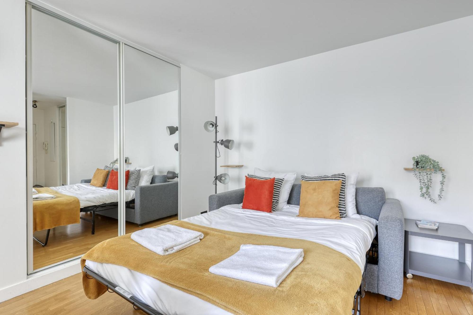 Perfect, And Quite 1 Bedroom Hq - 14 Paris